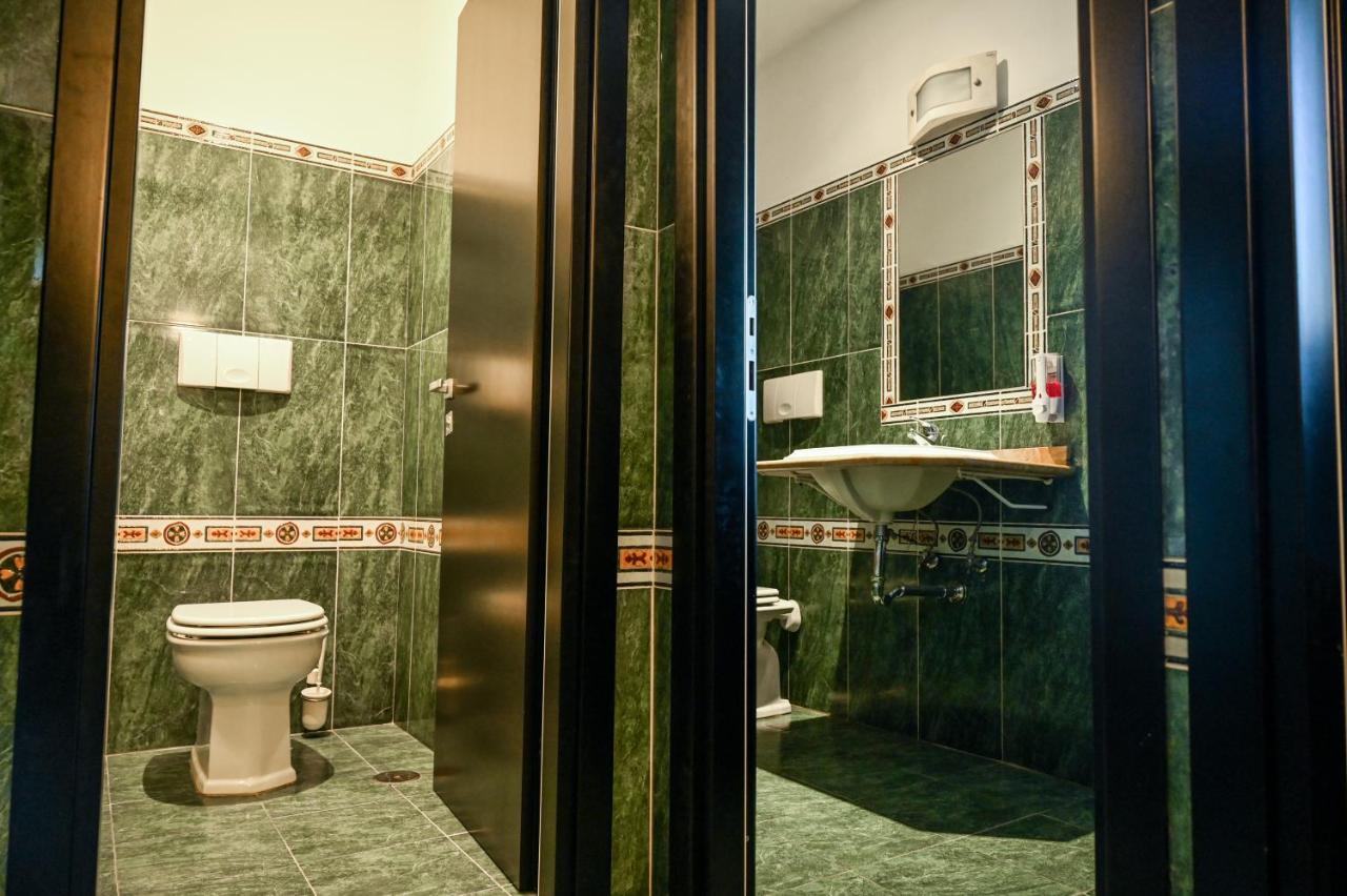 Roma Domus Hotel Ponzano Romano Exteriör bild