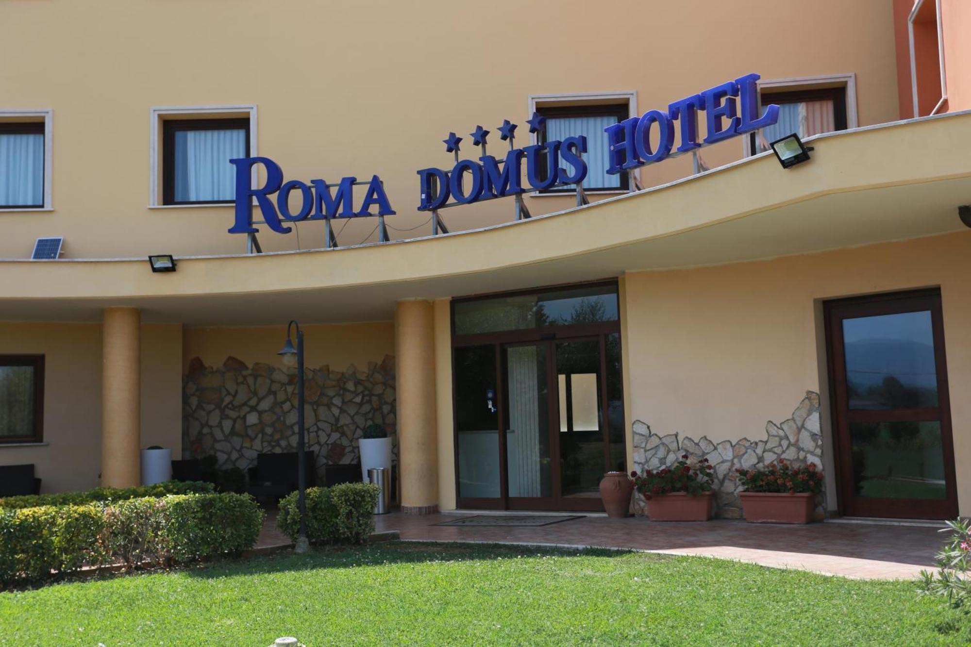 Roma Domus Hotel Ponzano Romano Exteriör bild