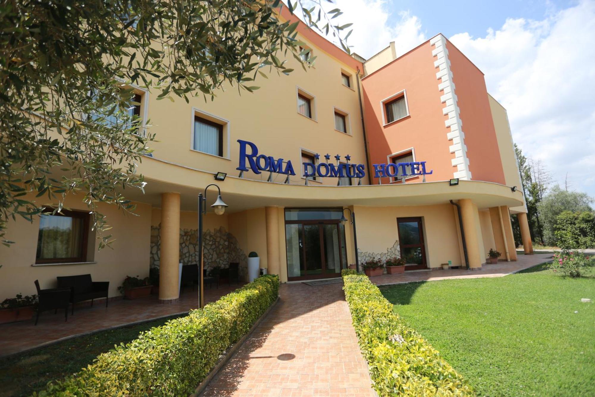 Roma Domus Hotel Ponzano Romano Exteriör bild